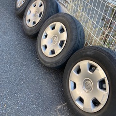 ハイエース　純正　鉄ホイル　　の画像