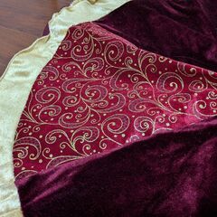 クリスマスツリー スカート 赤 金の画像