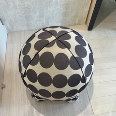 ジェリーフィッシュチェアの画像