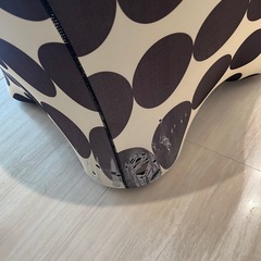 ジェリーフィッシュチェアの画像