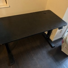 MAIDESITE 電動昇降デスクの画像