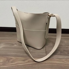 自立型ショルダーバッグ　ライトベージュの画像