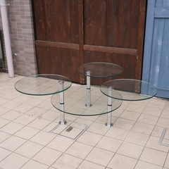 ロナルドシュミット　ガラステーブルの画像