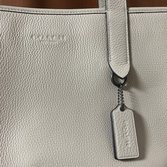未使用品　コーチ　サリバントートバッグの画像