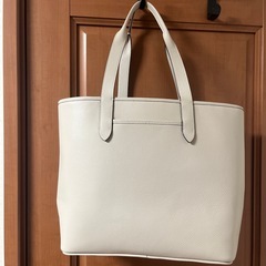 未使用品　コーチ　サリバントートバッグの画像