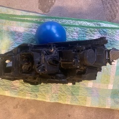 フォルクスワーゲンアルテオン右ヘッドライトの画像