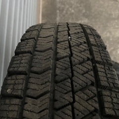 No.183スタッドレスタイヤ145/80/R13  4H PCD100 アルミホイール付4本セットの画像