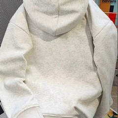 【新品未使用】BAYLOR  フード付きパーカー Lサイズの画像