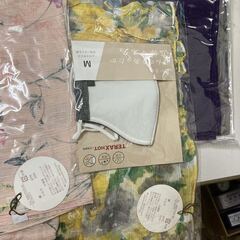 Lune Jumelle 2023年 福袋 7点 セット マスク ストール 等 新品 未使用 ＋3点 合計10点 セットの画像