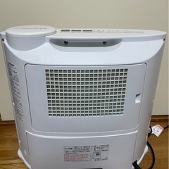 SHARP加湿ファンヒーター　の画像