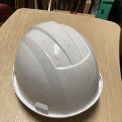 詳細不明 工事 ヘルメット 白 保護帽 現場 作業 防災 防災用 災害の画像