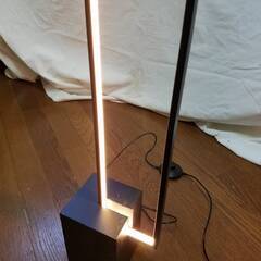 スタンド ライト 125cm（高さ） フットスイッチ ACアダプター付属 点灯確認済み おしゃれ フロア 照明 間接の画像