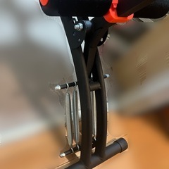 【引き取ってください！】　腹筋マシン　（持ち運びしやすいよう解体済みです）の画像