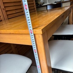 早い者勝ち！木の温もり感じるダイニングテーブル！見てから購入決めても大丈夫です！詳細は本文への画像