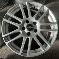 【値下げしました】17インチアルミホイール4本の画像