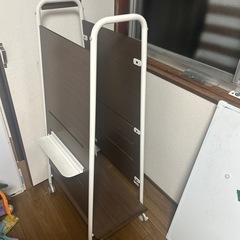 ホワイトボード立ての画像