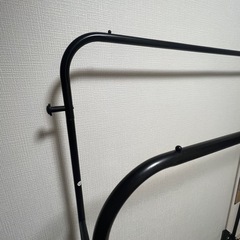 2段スチールハンガーラックの画像