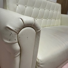 ソファー　革　白の画像