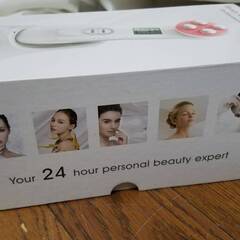 RF&EMS BEAUTY INSTRUMENT ビューティーエバー　美顔器 通電確認のみ USBケーブル断線のためジャンクにての画像