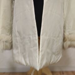 コート　レディース　ベージュの画像