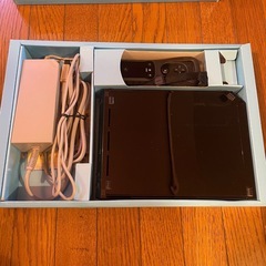 W ii本体とソフト3枚の画像