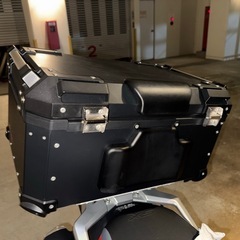 バイク用ボックスの画像