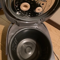 炊飯器　5合炊き　状態良好ですの画像