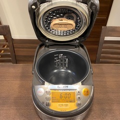 炊飯器 NP-NY10シルバー 5.5合の画像