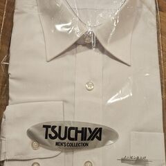 男性ものシャツの画像