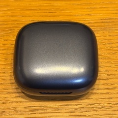 JBL LIVE FREE 2 TWS ワイヤレスイヤホン　左耳の画像