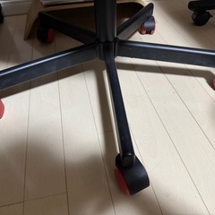 　IKEA HUVUDSPELARE（フーヴドスペラレ）ゲーミングチェア 椅子　学習チェア　オフィスチェアの画像