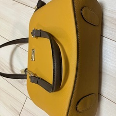 LIP SERVICEバックの画像