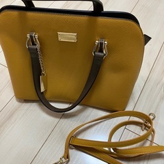 LIP SERVICEバックの画像