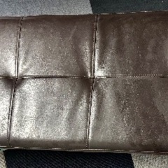 ダイニングテーブルとベンチ譲ります。の画像