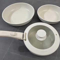 【美品】CAROTE カローテ フライパンセット 5点 IH/ガス対応 アイボリーの画像