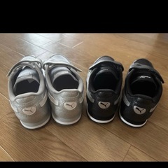 プーマ　PUMA キッズスニーカー 2色セット　20㌢　21㌢の画像