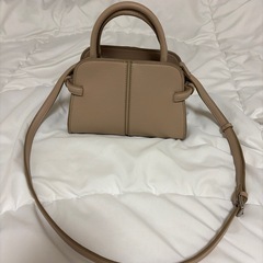 ZARA 
ショルダーバッグの画像