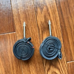ほぼ新品！700x28c タイヤ　チューブ　セットの画像