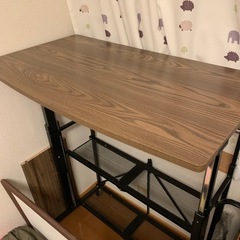 状態良好　美品　昇降機能付きテーブル　PCデスク 勉強机にの画像