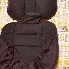 車のシート布団＆背もたれ　の画像