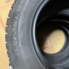 175\70r14 84Qスタッドレスタイヤbridgestone36週22年製4本(タイヤのみ)の画像