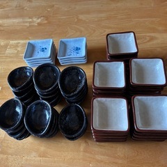 最大62個！定食の漬物や醤油入れにもちょうど良い小鉢！の画像