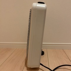 【訳あり】ニトリ 電気ストーブ WL-H101（ホワイト）の画像