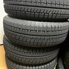 185/60r15スタッドレスタイヤbridgestone35週22年製とアルミホイール4本セットの画像