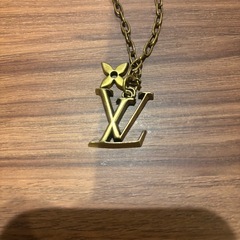 LOUIS VUITTON純金ネックレスの画像