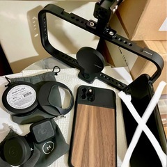 ★★ジモティ限定値引き SIMフリー iPhone11Pro Max＋モーメントセットの画像