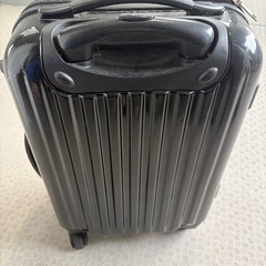 スーツケースの画像