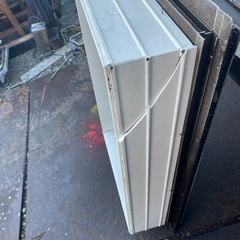 ガラス付きサッシの画像