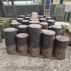 プラ擬木 8個セット5連 乱杭 庭 花壇縁石　の画像
