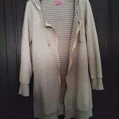 ママコート　パーカー　産前産後 兼用 アウター 抱っこ紐の画像